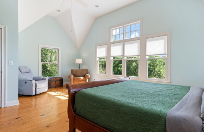 Beautiful Home on a Quiet Lot, Sleeps 14, Treehouse & Game Room! - Foto 8