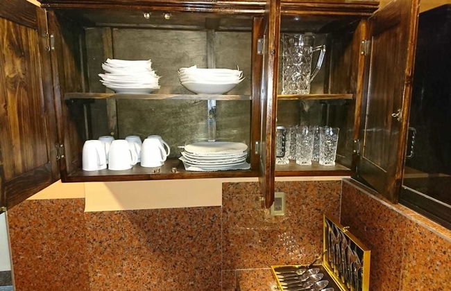 Madre Nuestra - Photo 16