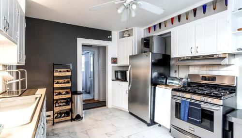 Bella room near downtown Train I-95 & beaches - Foto 5