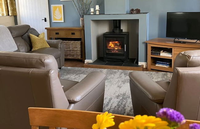 1 Courtyard Cottage With hot tub and Walled Garden - Foto 3