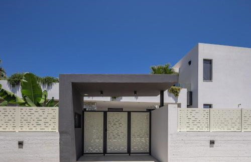 Manza Villa - 850m to Beach with Pickleball Court by etouri - Photo 71