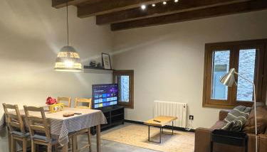 Apartamento dúplex en el puente histórico, Gra de Fajol - Photo 2