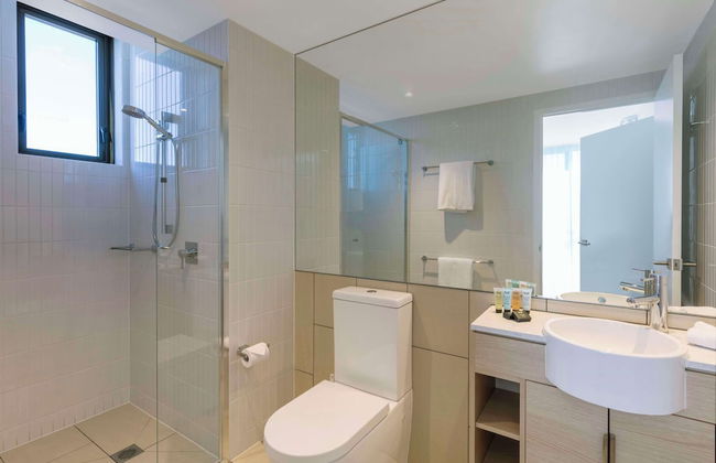 Avani Broadbeach Residences - Photo 40