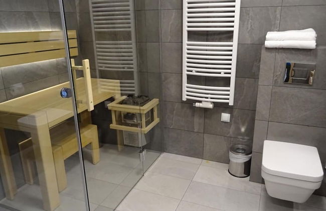 Green Apartments - Photo 22