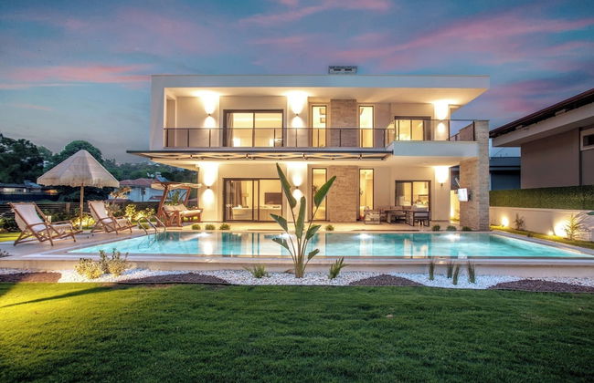 Spacious 4BR Villa Perfect for Families & Friends - Foto 19