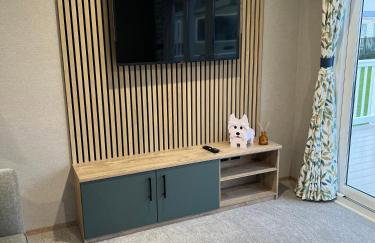 Modern Caravan 2025 with Decking - Foto 7