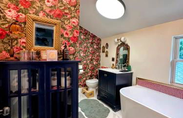 8 Cats Cincinnati-Cozy Poolside Apartment Near Zoo - Foto 9