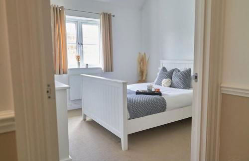 Modern Two Bedroom Wokingham Apartment, En Suite, Free WiFi, On Site Parking, Sleeps 4 - Foto 18