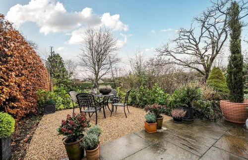 The Coach House at The Grange - Photo 3