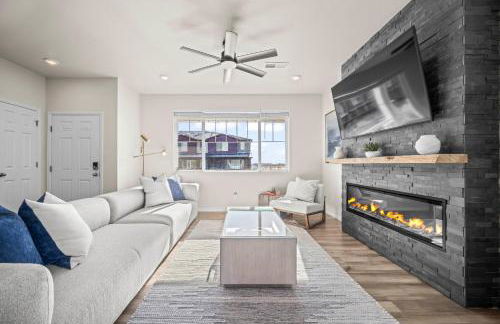 10 min to DIA, Walk to the Gaylord! - Foto 6