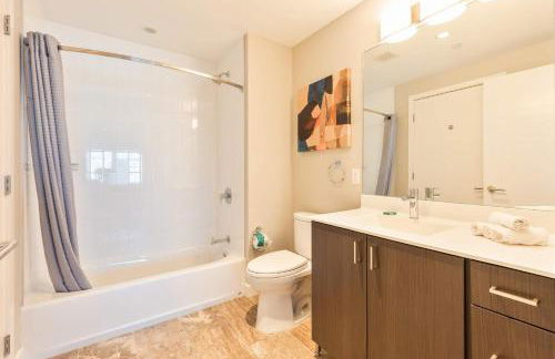 Luxury Apt In Heart of Seaport - Foto 21