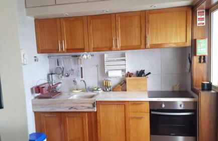 Yellow House - Photo 35