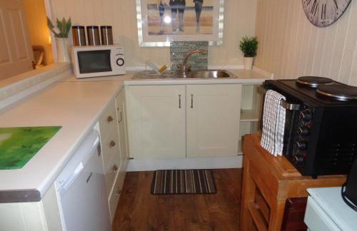 Log Cabin, Conveniently Situated halfway between Stratford and Warwick - Foto 4