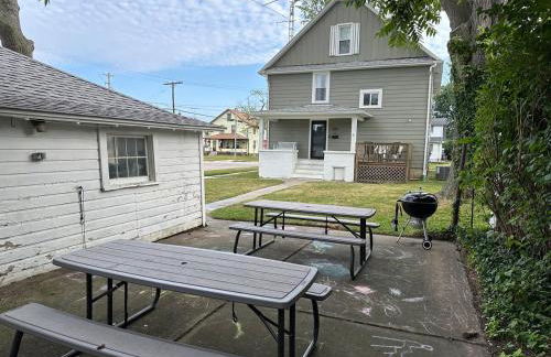 Totally renovated large family getaway! King bed - Foto 45