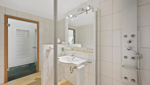 Schwarzwaldapartment Nr 23 30qm Doppelbett Modern - Foto 2