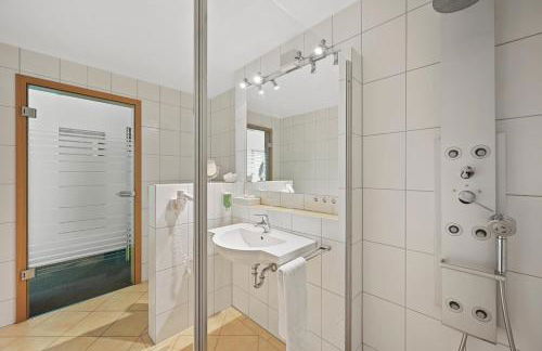 Schwarzwaldapartment Nr 23 30qm Doppelbett Modern - Foto 2