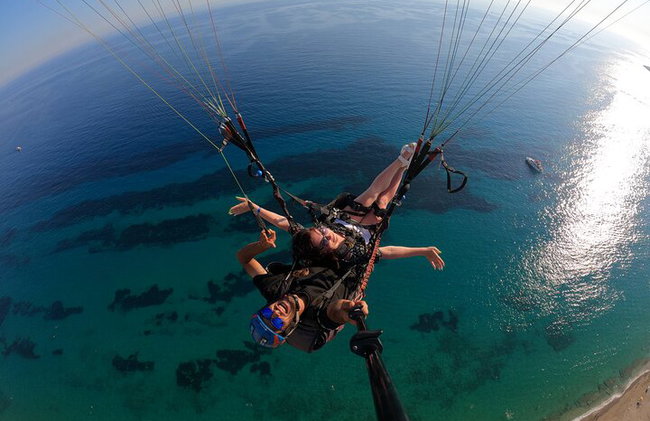 Aventura en parapente en tándem – ¡Vuela sobre las nubes! - Foto 7