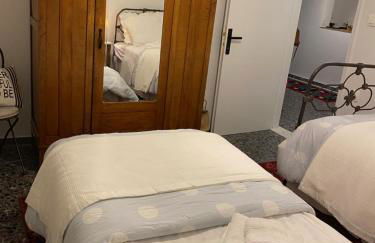 Heirlooms and Halos - Foto 11