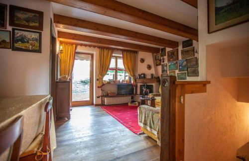 JOIVY Big Flat for 6 with Backyard and Parking in Courmayeur - Foto 4