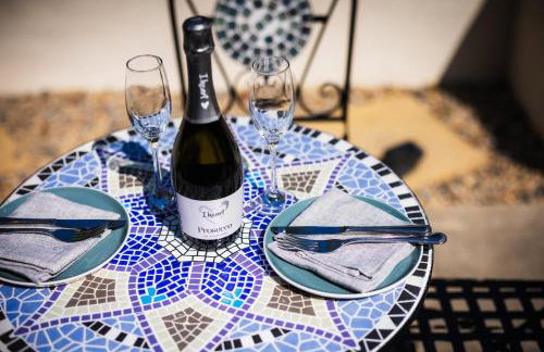 Home from home - Photo 18