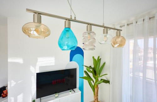 House on the Beach near seafood and wine restaurant - Foto 23