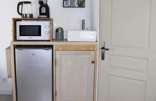 La Cabane - Au cœur d'un village médiéval - Foto 7