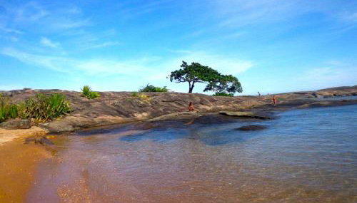 Suítes em Guarapari a 3 Min da Praia - Foto 1