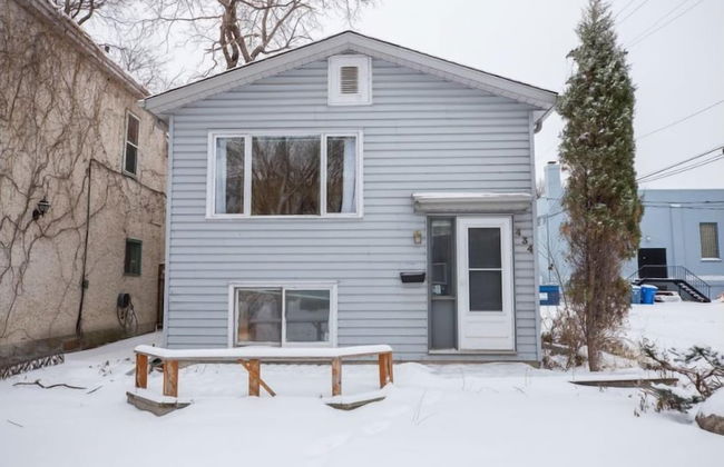 Osborne Village - Photo 17