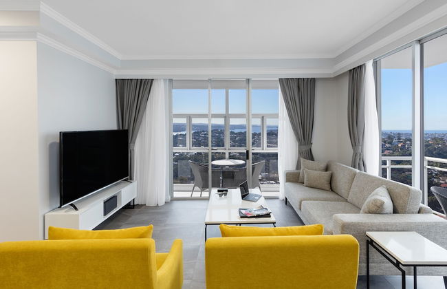 Meriton Suites Bondi Junction - Photo 59