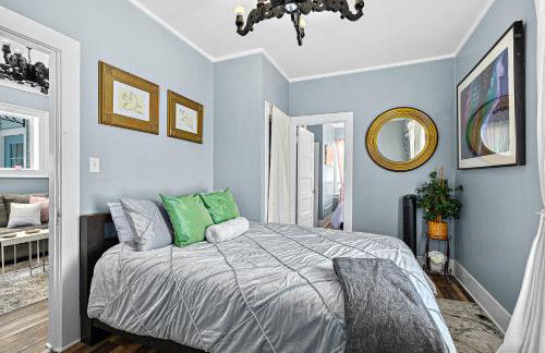 Casa Bella- Chic, Retro Apt- Steps to Historic District! - Foto 15