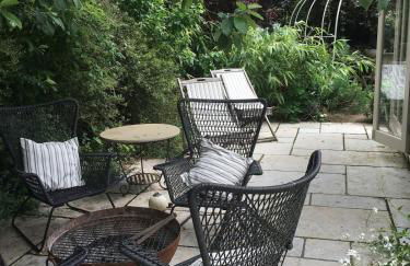 The Old Piggery - tranquil garden guest cottage - Foto 24