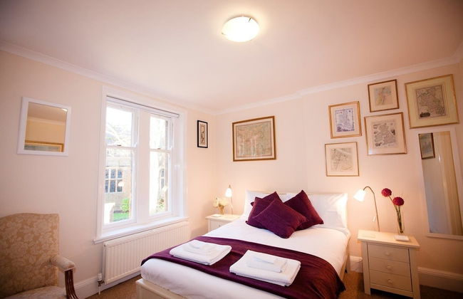 Abbey Court - Foto 1