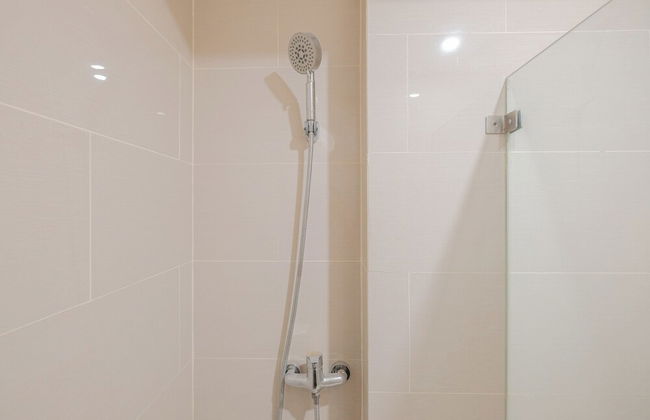 Modern And Comfy Studio At Daan Mogot City Apartment - Photo 13