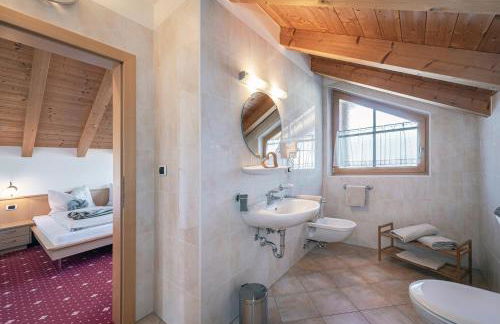 Trinnerhof- Hof Chalets und Obsthof - Photo 65