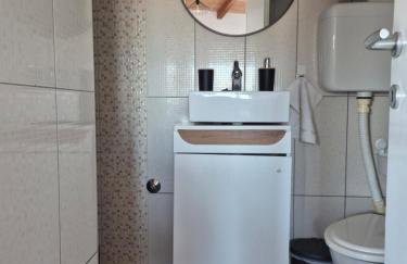 Apartments Valentina Tisno - Photo 13