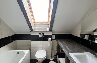 Dwór Sulejów - Photo 41