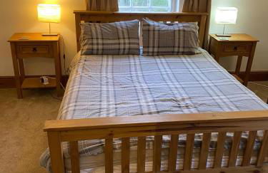 4 BR 2 Bathroom House Parking Garden St Neots Town Centre - Foto 29