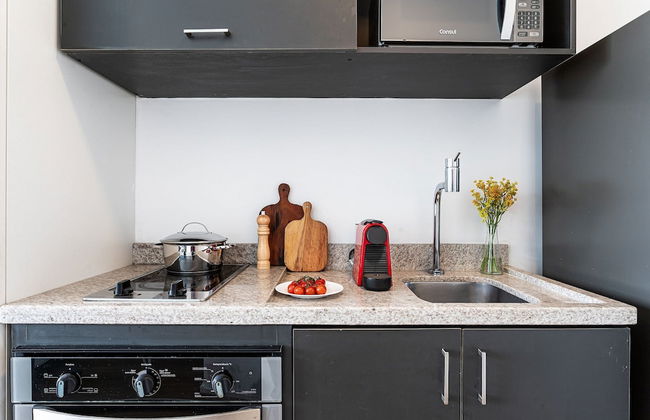 Setin Downtown Praca da Sé by Viva - Prédio completo com piscina perto de estação de metrô no Centro de São Paulo - Foto 63