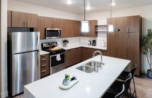 Convention Ctr Bespoke Beauty - 2BD Pool,Gym,Hot tub,Pkg - Foto 20