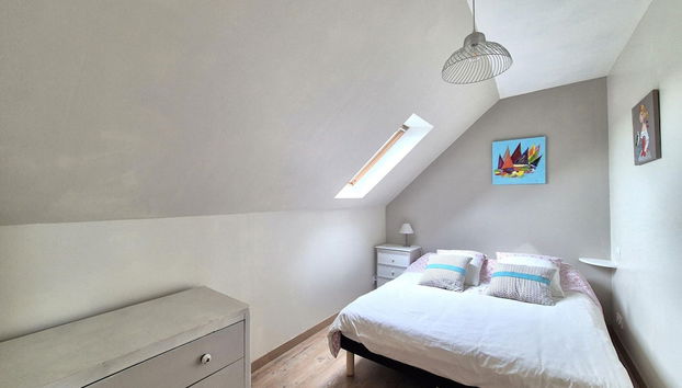 Stone House in Brittany Near Roscoff & Beaches - Foto 4, Habitación