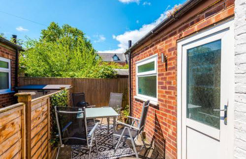 Spacious 3-bed home in Nantwich by 53 Degrees Property - Amazing location, Ideal for Groups - Sleeps 6 - Foto 34