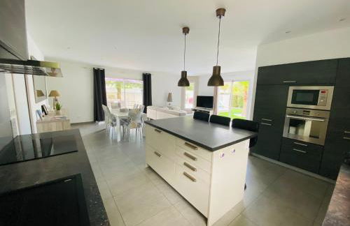 Villa Bassin d Arcachon 7pers piscine chauffée - Foto 16