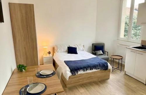 Rare Find Brand New & Fully Equipped Studio - Foto 1