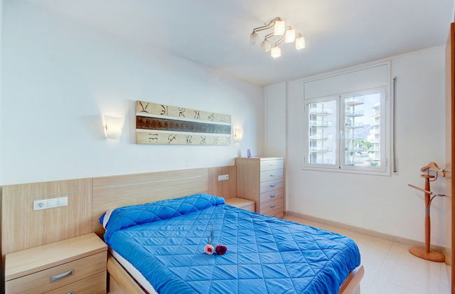 Apartment With Scenic View - Photo 3