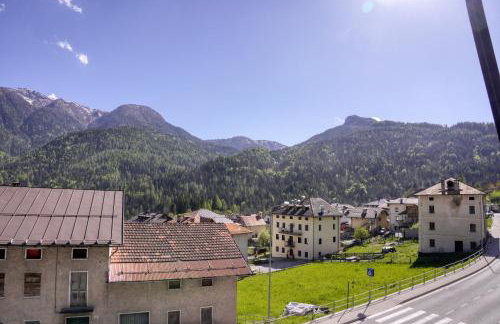 Dolomites Mountain Residence - Cozy Alpine Chalets with Private Parking - Foto 53