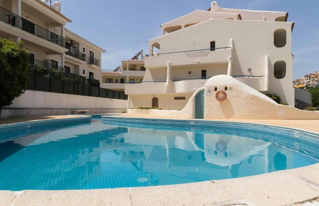 Stunning Olhos do Mar Apt, Albufeira - Foto 1