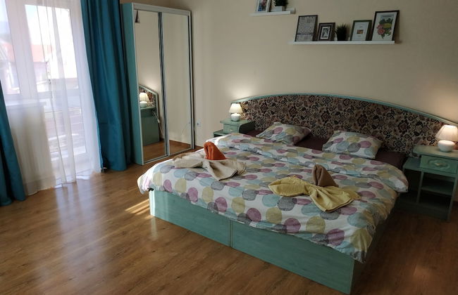 VIP Apartments in the Centre - Photo 2