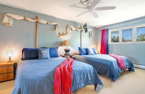 Mid-Century Mod - 7 BR Sleeps 22 - Hot Tub & Game Room - Foto 36