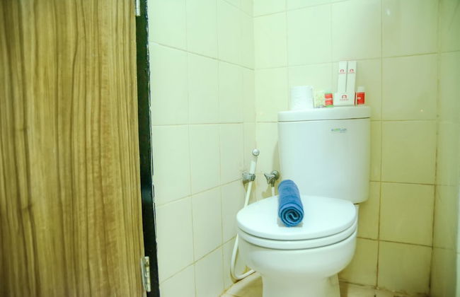 Prime Location Studio Apartment at Elpis Residence near Ancol - Foto 23