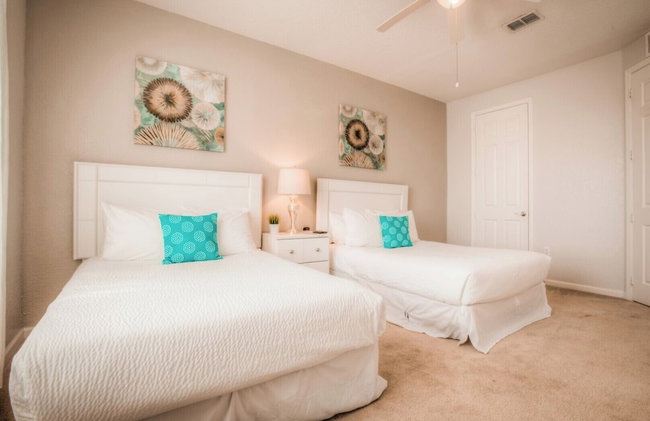 Beautiful LAKEVIEW Deluxe Condo Near Theme Parks - Foto 55